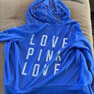 XS pink sweatshirt with rhinestones